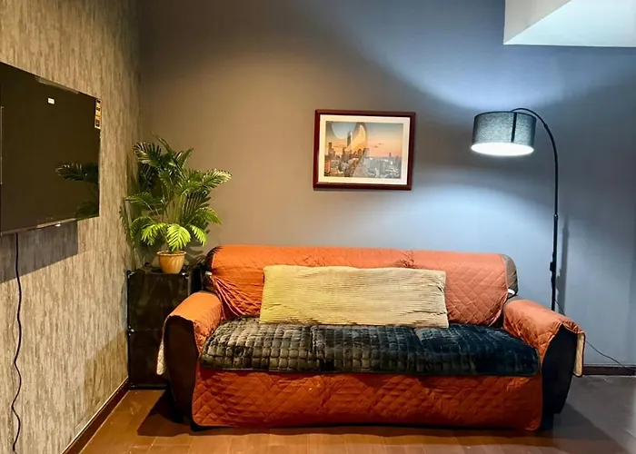 Makati Poblacion 1 Bedroom With Balcony 3* Manila