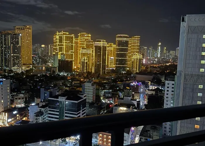 Makati Poblacion 1 Bedroom With Balcony Aparthotel
