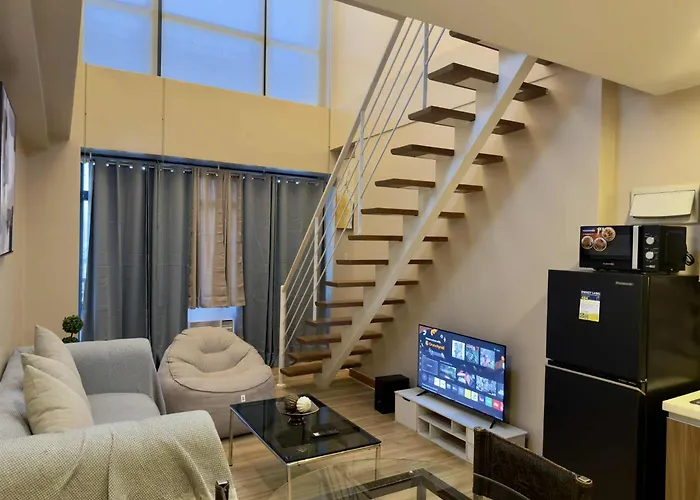 Aparthotel Makati Poblacion 1 Bedroom With Balcony