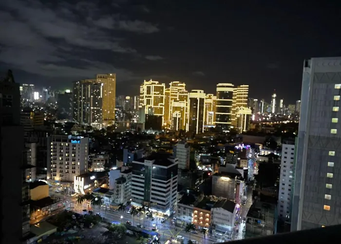 Aparthotel Makati Poblacion 1 Bedroom With Balcony